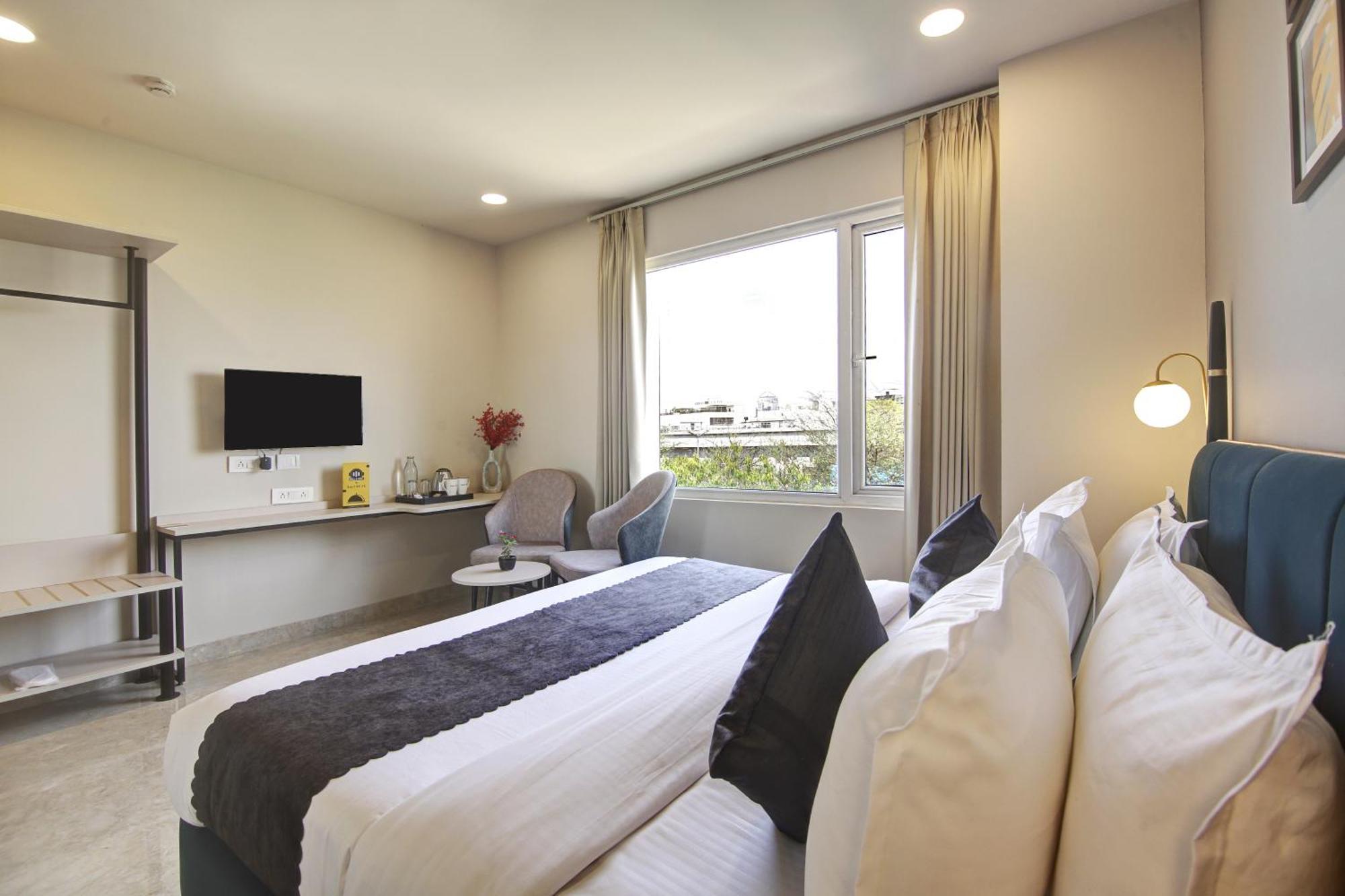 Saltstayz Select - Golf Course Road Гургаон Экстерьер фото